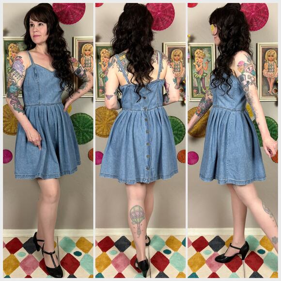 Vintage 1990s Denim Sweetheart Button Back Mini Skater Dress - Picture 3 of 7